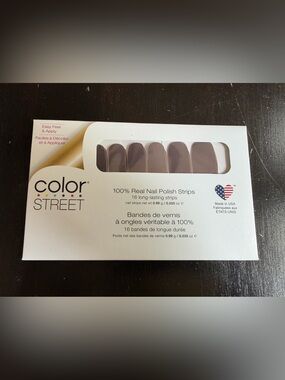 Color Street Berlin It to Win It Nail Polish Strips